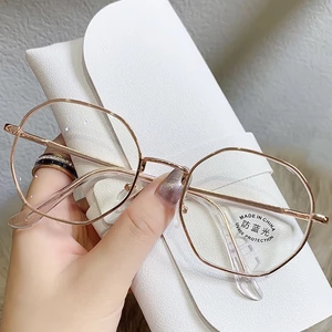 Mắt kính cận thị kính cận có độ sẵn 0.25 - 5.50 độ kính cận nam nữ Thấu kính có thể cắt được Gọng kính phẳng chống ánh sáng xanh phong cách hàn quốc dành cho học sinh 086