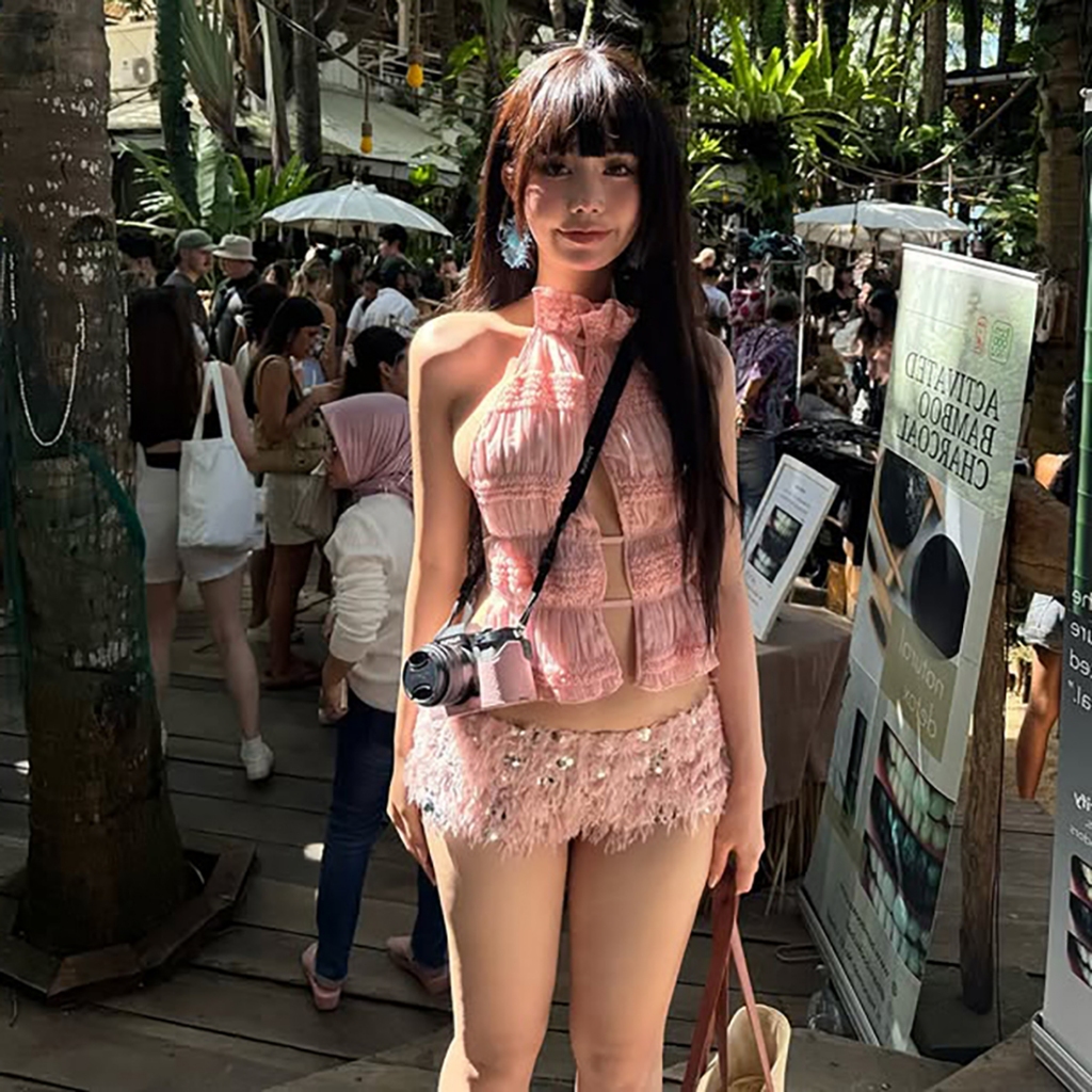 Cutenew Gợi Cảm 2 Bộ Dây Độc Đáo Rỗng Ra Không Tay Áo Vest + Quần Short Sequin Sáng Bóng Nữ Mùa Hè Hot Chick Phong Cách Thường Ngày