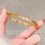 Vòng tay titan nữ không gỉ mạ vàng 24k khắc số la mã phong cách đơn giản