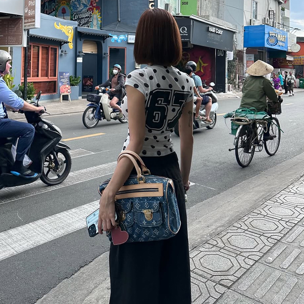 Cutenew Áo Thun Cổ Tròn Tay Ngắn Mỏng Skinny Điểm In Nữ Mùa Hè Gợi Cảm Hot Chick Phong Cách Đường Phố