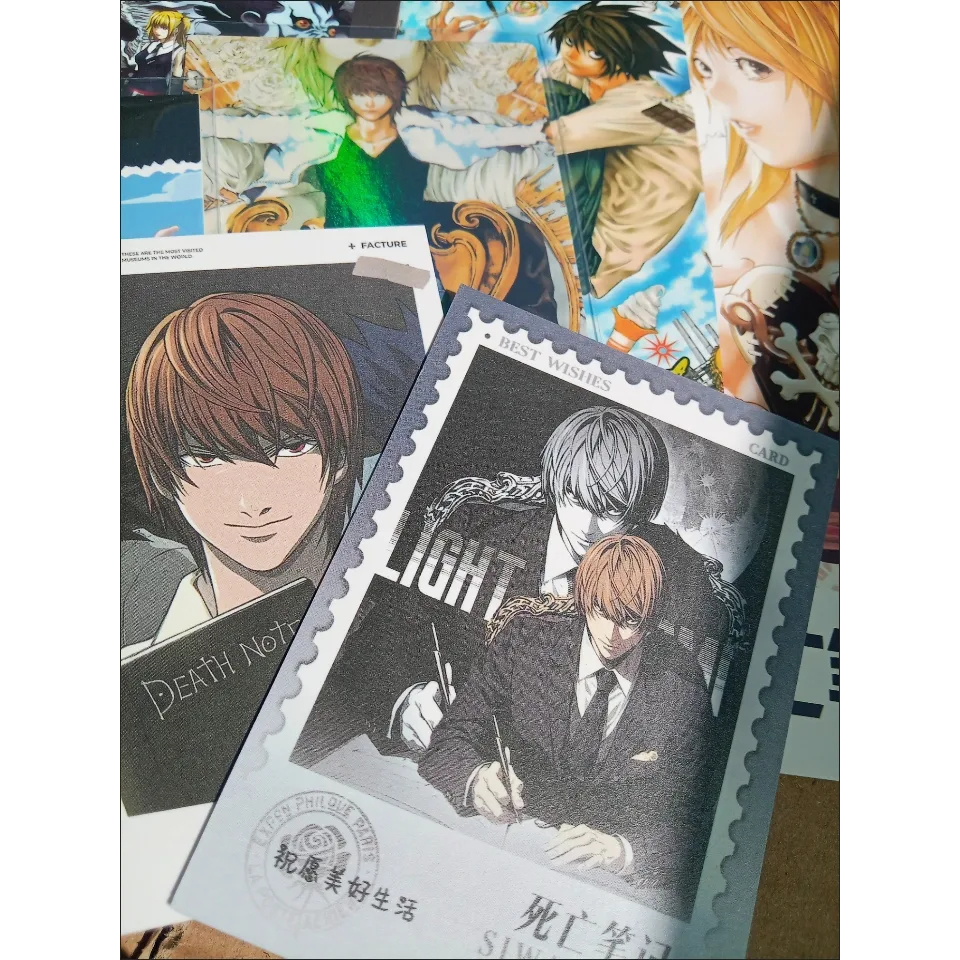 Bộ sưu tập 20 món Death Note Light Yagami | Standee, Foil Polaroid, Huy hiệu, Dấu trang, Bưu thiếp, Móc khóa