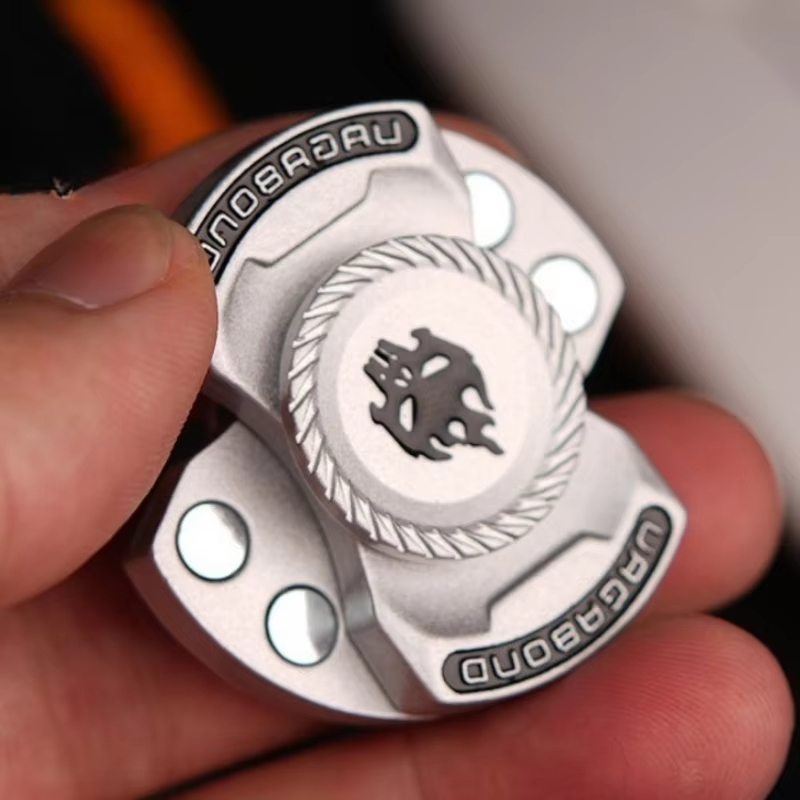 1 Trò chơi vui nhộn 3 trong 1 Edc Fidget đồ chơi cá nhân hóa bộ xương ma Fidget Spinner hợp kim Fidget thanh trượt đồ chơi giảm căng thẳng Adhd công cụ kim loại đầu ngón tay con quay hồi chuyển trượt ngón tay