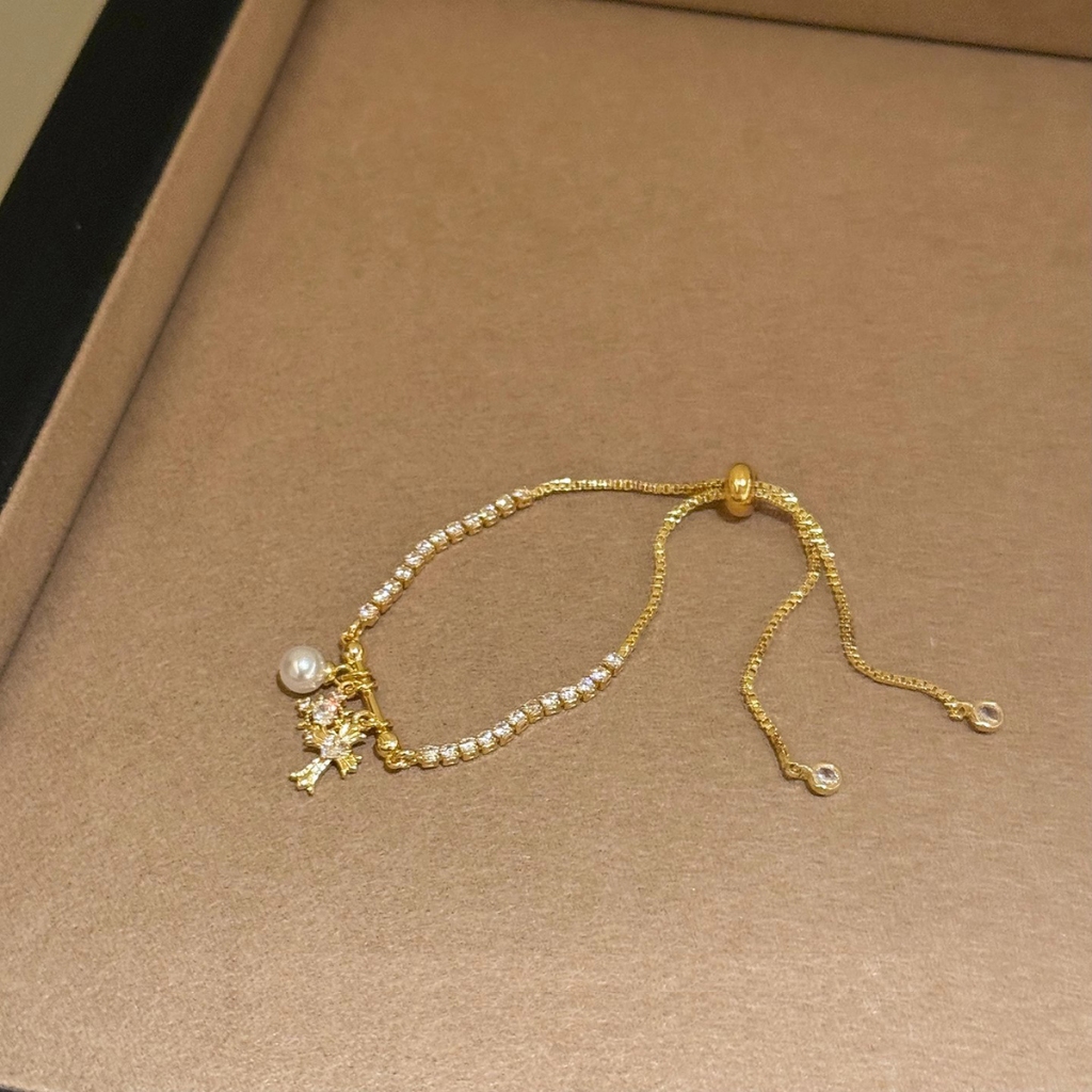 Đồ trang sức nữ thời trang Hàn Quốc: Bộ mặt dây chuyền và vòng tay hạt thập tự zircon