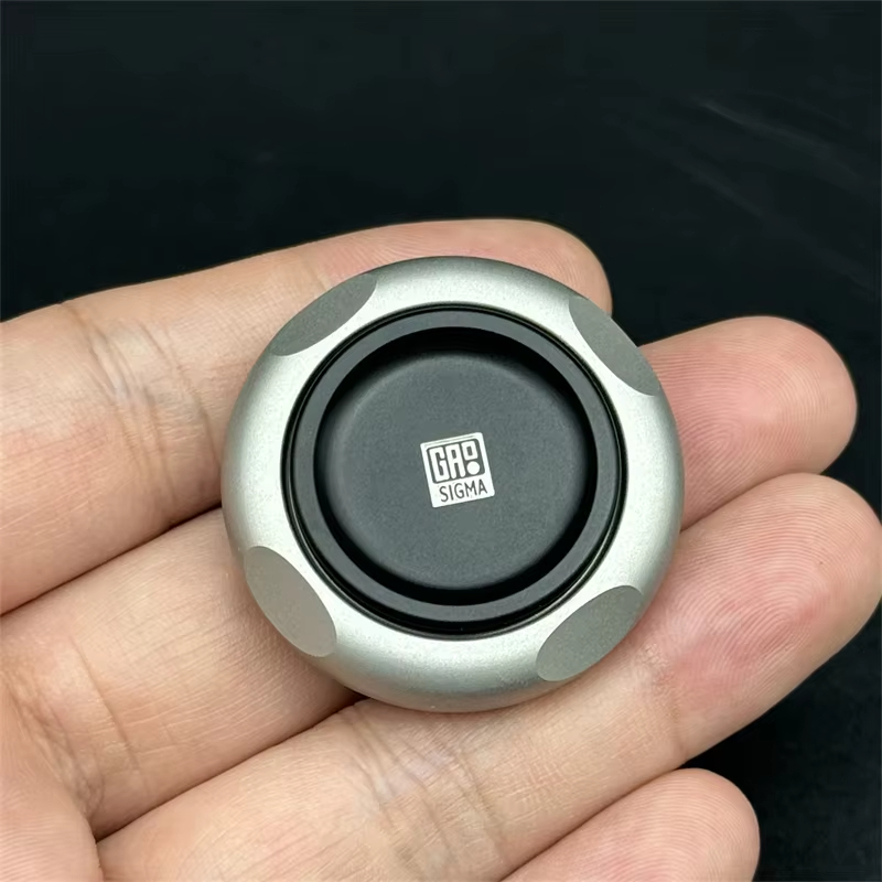 1 Mini Từ Đồng Xu Xúc Giác Thẻ Đẩy Ván Trượt Ratchet Fidget EDC Giảm Căng Thẳng Chống Căng Thẳng Kim Loại Đầu Ngón Tay Con Quay Đồ Chơi
