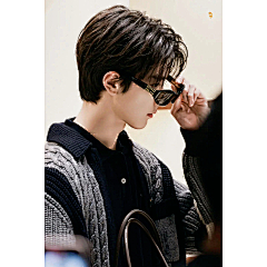 Kính râm retro mắt mèo, khung hẹp gọng nhỏ, thời trang unisex