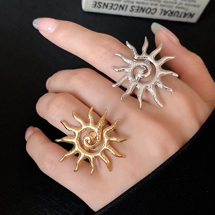 Vòng cổ mặt dây chuyền thép titan phong cách đơn giản và cổ điển, phù hợp làm dây chuyền xương đòn, sang trọng và cao cấp