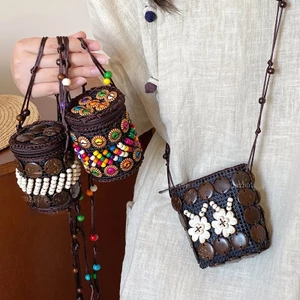 Boho phong cách dân tộc dừa túi xách nữ handmade dệt kim tai nghe môi phong bì đỏ phụ kiện thời trang retro