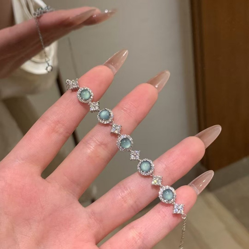 Vòng tay bạc phong cách Hàn Quốc, họa tiết ngôi sao màu zircon xanh, phù hợp làm quà tặng sinh nhật cho sinh viên