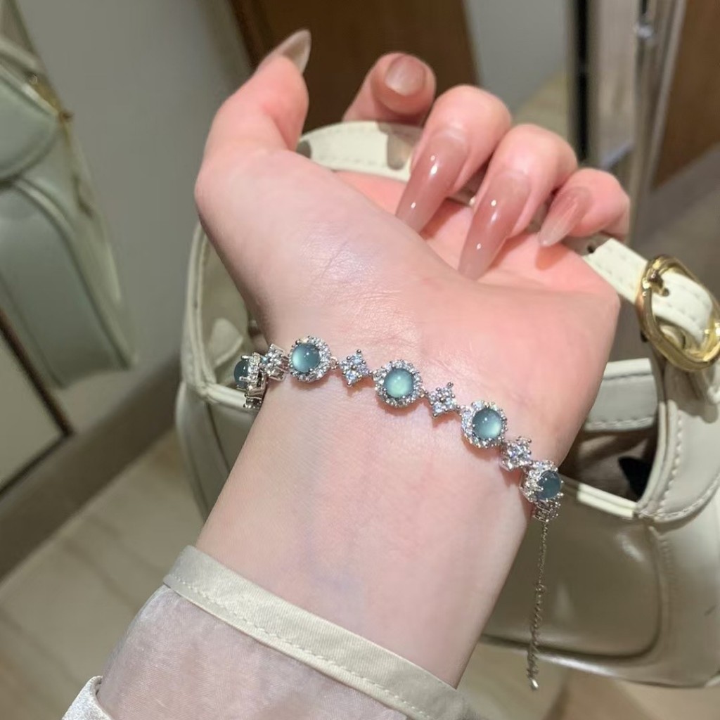 Vòng tay bạc phong cách Hàn Quốc, họa tiết ngôi sao màu zircon xanh, phù hợp làm quà tặng sinh nhật cho sinh viên