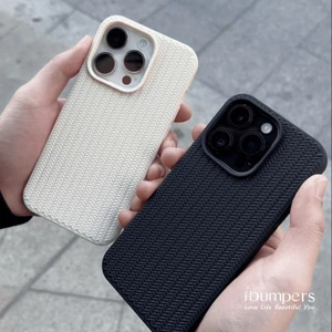 Ibumpers Vỏ điện thoại màu đen trắng họa tiết bện 3D độc đáo cho iPhone 17 16 15 14 13 12 11 Pro Max Vỏ silicon chống sốc chống trượt