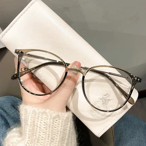 Gọng kính cận nam nữ 0° ~ - 6° mắt kính độ dành cho nam và nữ với tròng kính có thể tháo rời chống ánh sáng xanh 067