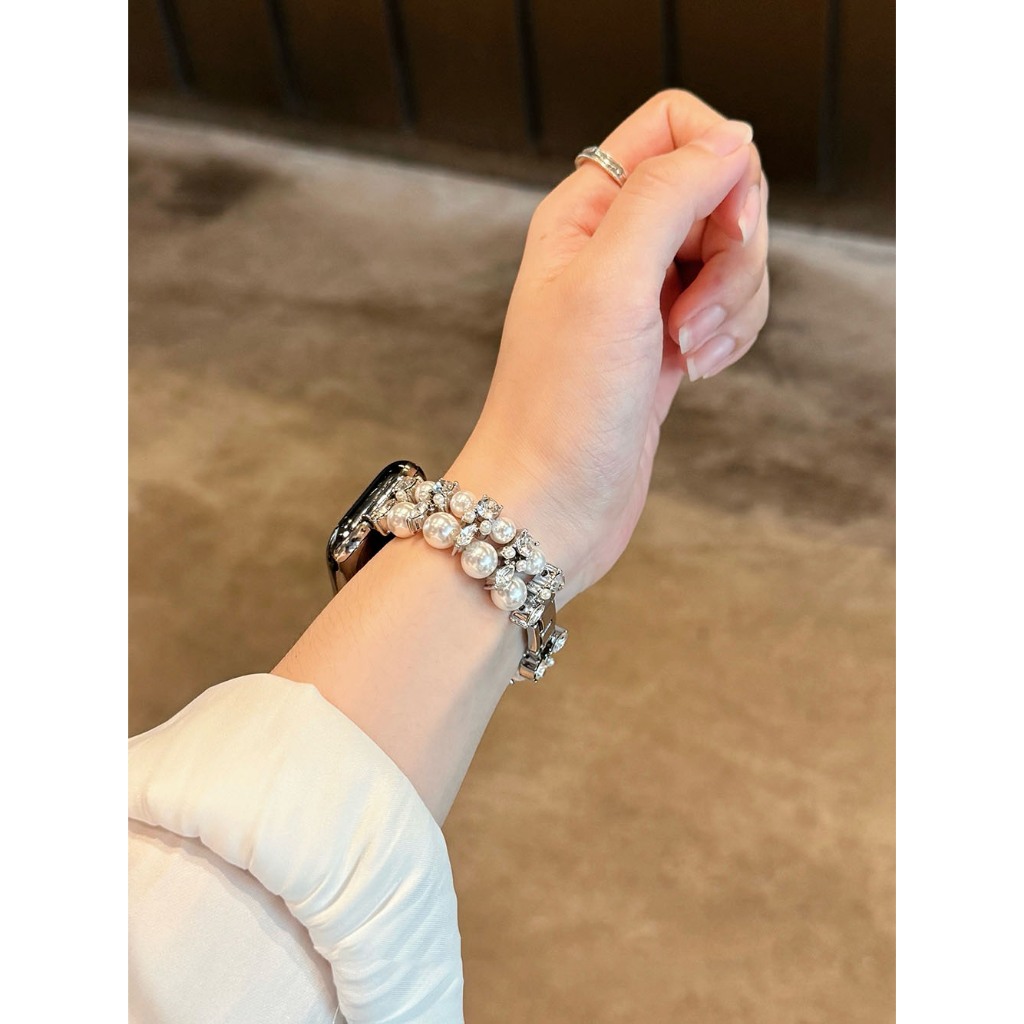 Dây đeo vòng tay kim loại ngọc trai lá nữ Thích hợp cho Apple Watch S11 SE3 Ultra3 S10 S9 S8 SE S7 S6 Ultra 49mm 46mm 42mm 40mm 44mm 41mm 45mm Dây đeo cổ tay