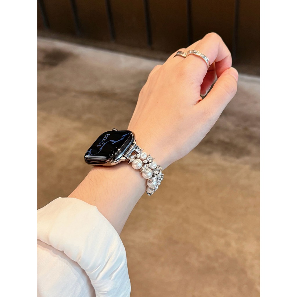 Dây đeo vòng tay kim loại ngọc trai lá nữ Thích hợp cho Apple Watch S11 SE3 Ultra3 S10 S9 S8 SE S7 S6 Ultra 49mm 46mm 42mm 40mm 44mm 41mm 45mm Dây đeo cổ tay