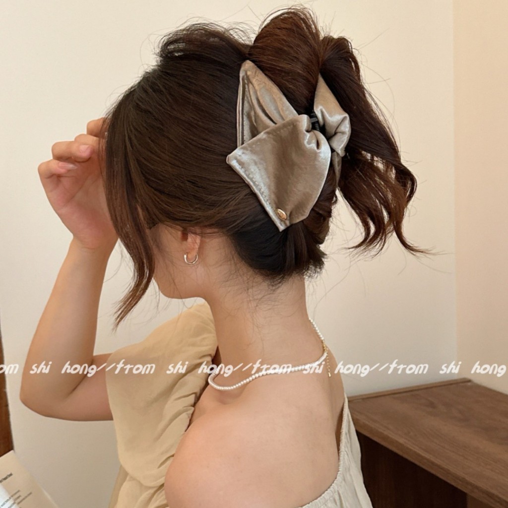 Thời trang Hàn Quốc - Kẹp tóc satin vỏ tam giác thanh lịch cho nữ