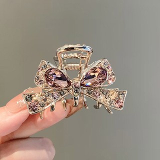 Kẹp tóc tinh tế với kim cương giả và nơ, phù hợp tóc ngắn