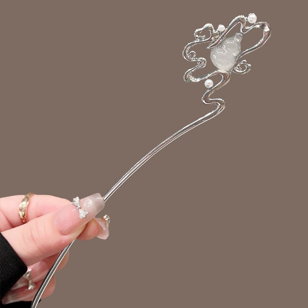 Kẹp tóc ngọc trai bầu cổ mèo - Phong cách đơn giản sang trọng, phụ kiện tóc cao cấp
