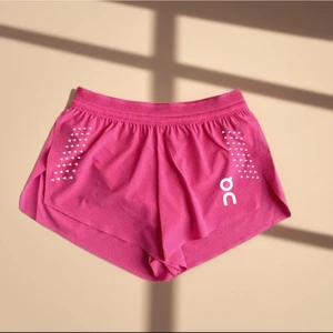 Quần short tập luyện lót chống chói chạy bộ Marathon khô nhanh