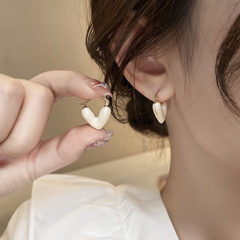 Bông Tai Nhỏ Giọt Hình Trái Tim Cổ Điển Thời Trang, Đa Năng Và Tỏa Sáng