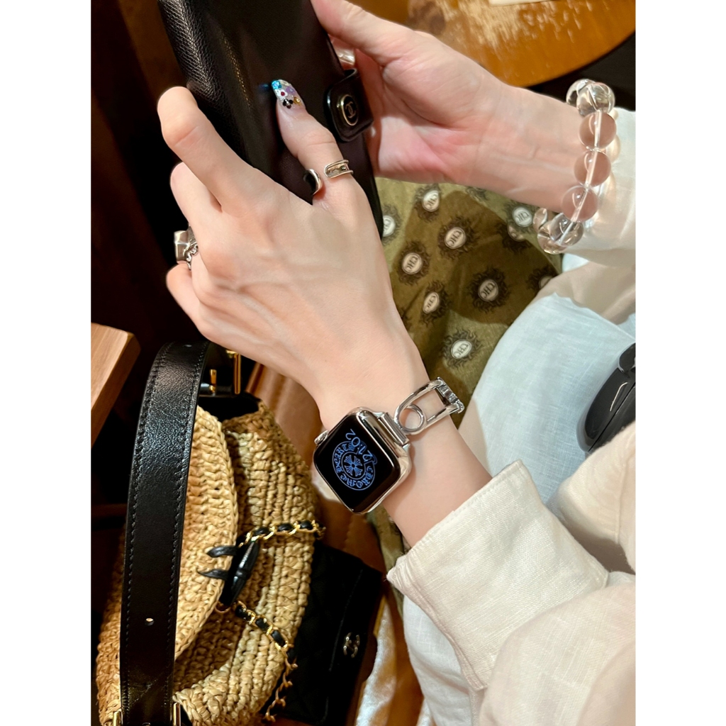Vòng tay kẹp giấy nữ Dây đeo thiết kế kim loại Thích hợp cho Apple Watch S11 SE3 Ultra3 S10 S9 S8 SE S7 S6 Ultra 49mm 46mm 42mm 40mm 44mm 41mm 45mm Dây đeo cổ tay