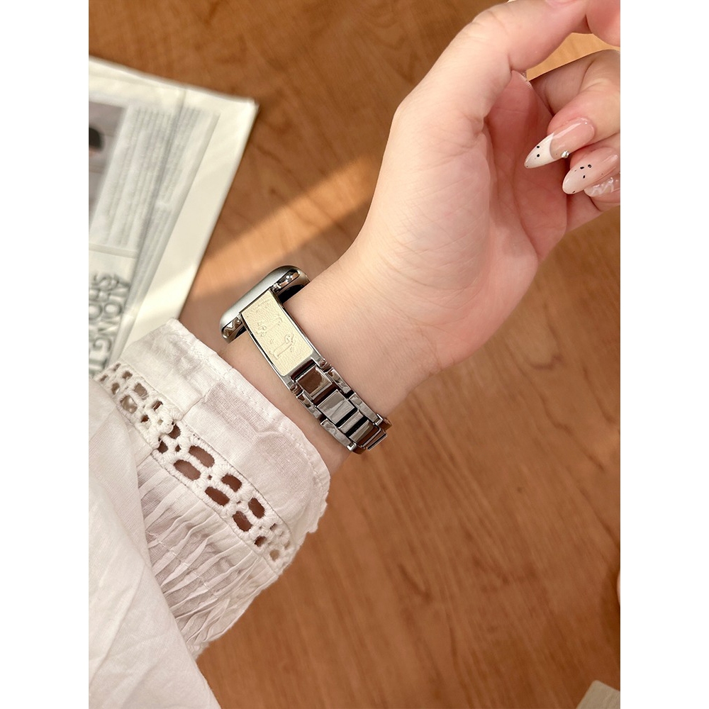 Dây đeo da kim loại Dachshund Patch dành cho nữ Thích hợp cho Apple Watch S11 SE3 Ultra3 S10 S9 S8 SE S7 S6 Ultra 49mm 46mm 42mm 40mm 44mm 41mm 45mm Dây đeo cổ tay