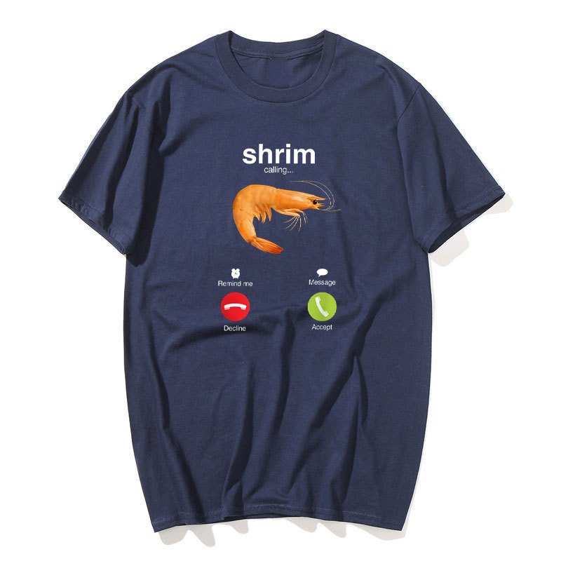 Áo thun nam tay ngắn ngộ nghĩnh với hình ảnh meme tôm, phù hợp dạo phố và có form slim vừa vặn.