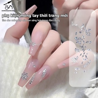 [savemoneyeveryday] 50 Bộ sưu tập kim cương giả pha lê lấp lánh quyến rũ màu sắc hỗn hợp Phụ kiện trang trí móng tay sang trọng [vn]