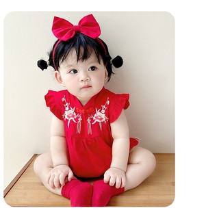 Bé gái sơ sinh Qipao Onesie Trung Quốc màu đỏ - Áo liền quần thêu hoa mềm mại mượt cho các dịp lễ hội (0-24M)