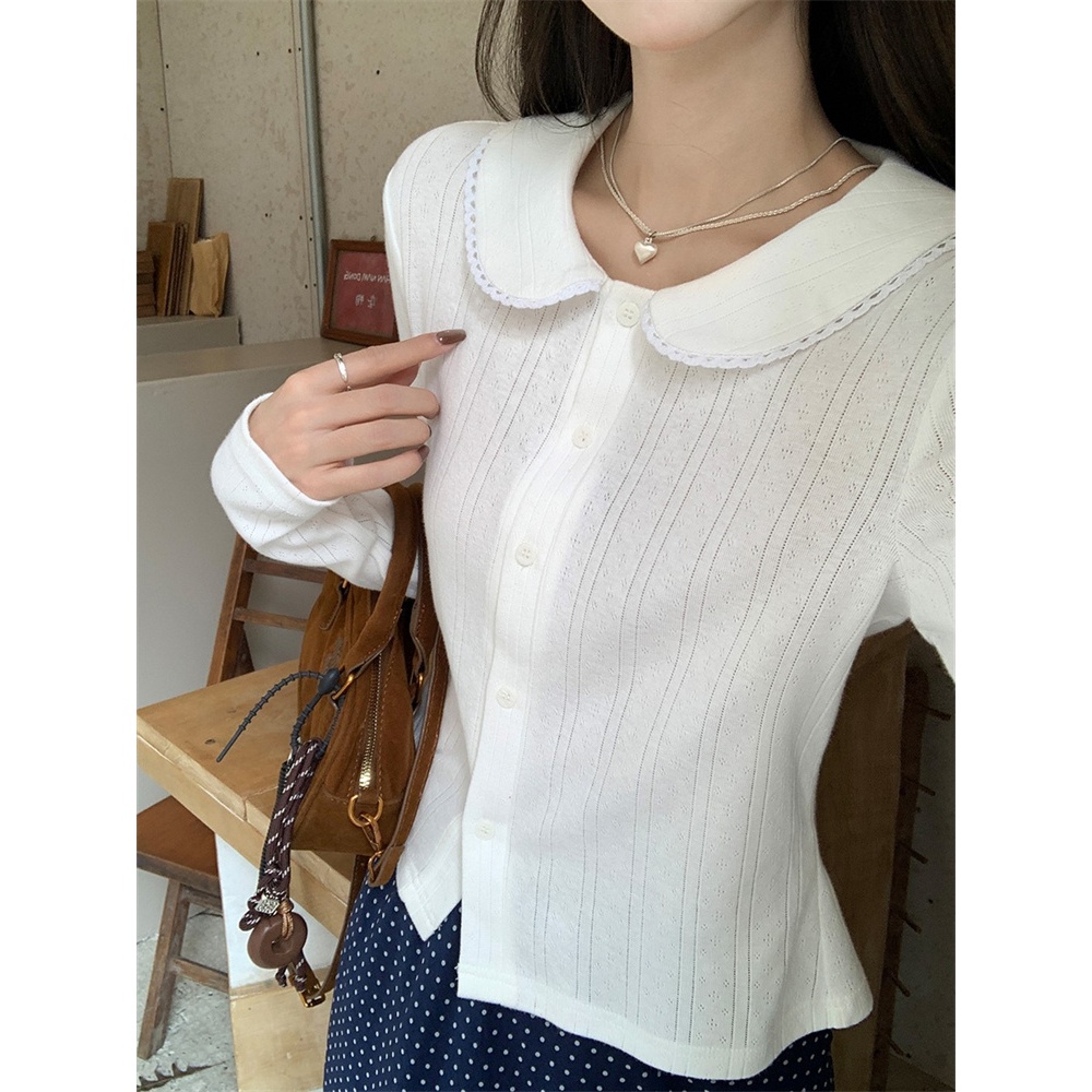【Hàng giao ngay】Áo thun dài tay màu trắng cổ búp bê phối ren, style mới, phù hợp thu đông, form slim-fit