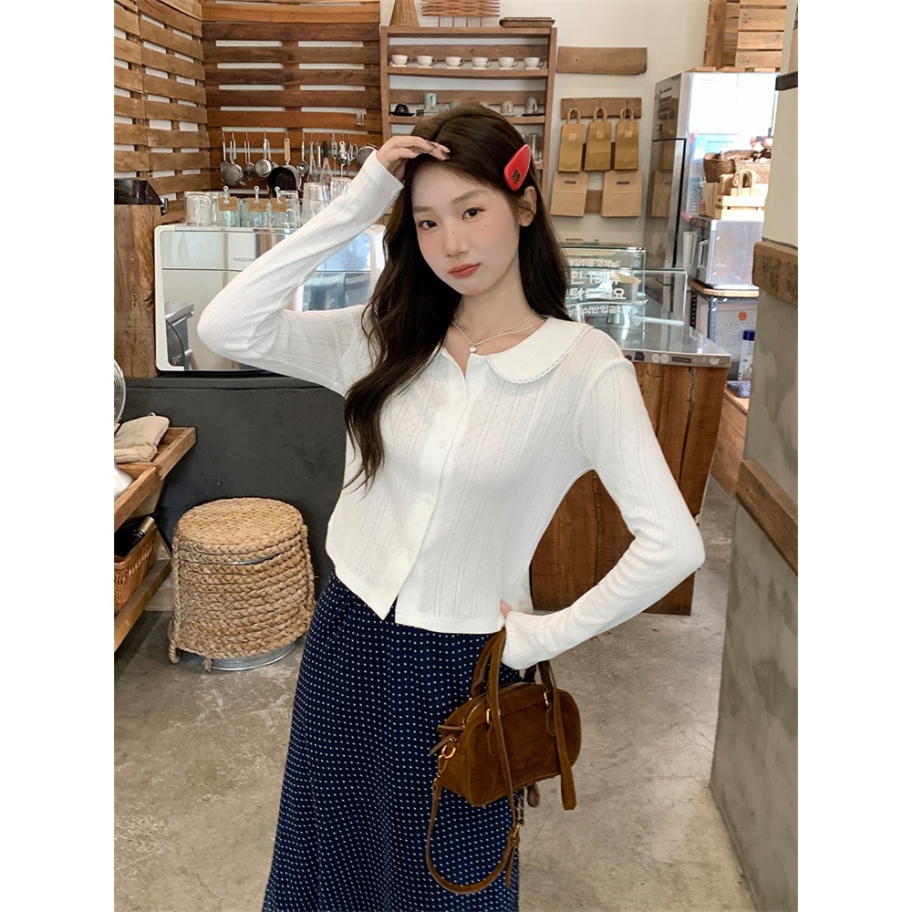 【Hàng giao ngay】Áo thun dài tay màu trắng cổ búp bê phối ren, style mới, phù hợp thu đông, form slim-fit