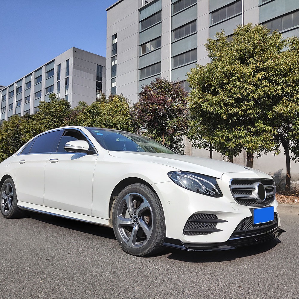 Tấm chắn sợi Carbon Cản trước Lip Chin Bảo vệ tạo kiểu lướt gió cho Mercedes Benz E W213 C238 E300 E200 E260 2016 2017 2018 2019 2020
