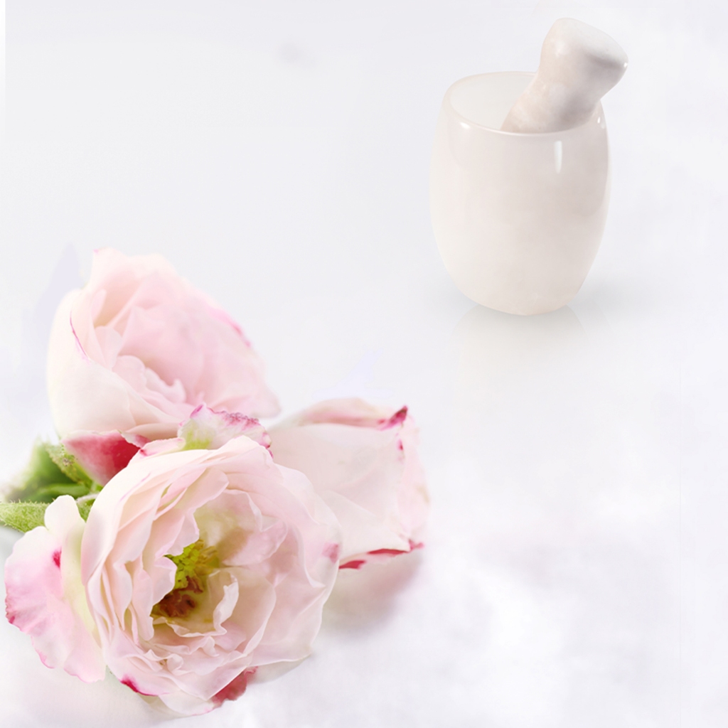 Florasis ( Hoa Tây Tử) Son Blooming Rouge Porcelain – Chất nhung nhẹ tênh, lì mềm mịn, bền màu lâu trôi