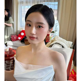 Khắc thủ công cưới màu đỏ nhân vật mới Trung Quốc cô dâu, bông tai đính hôn, phụ kiện đầm cưới, cao cấp, 25.3.7