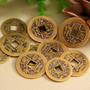 Đồng xu phong thủy thu hút tài lộc may mắn bỏ ví - Chất liệu đồng và gang, hợp mọi mệnh