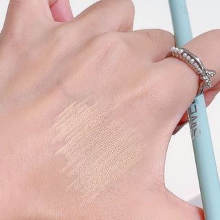 Bút che khuyết điểm SWEET MINT có máy mài bút chì - Bao phủ mụn, vết thâm & quầng thâm, duy trì đế trang điểm tự nhiên không bị tắc nghẽn