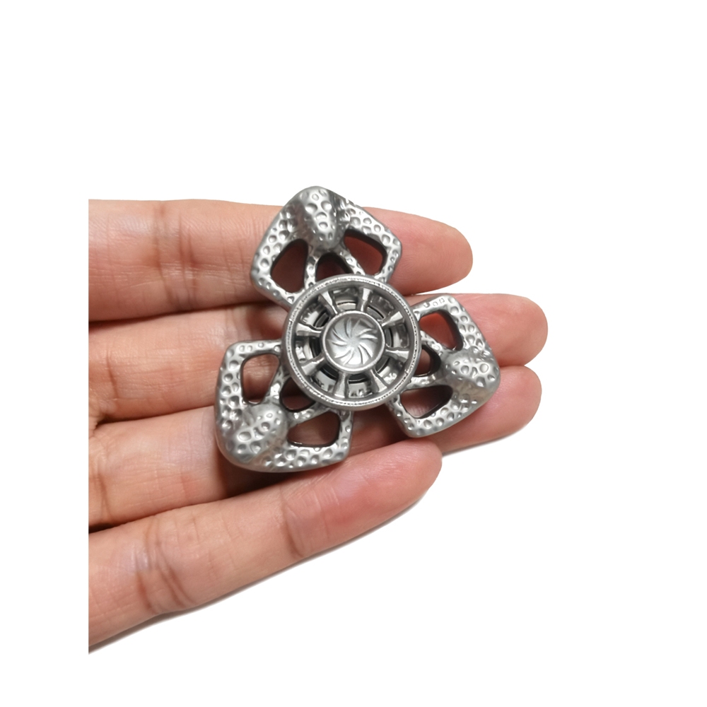 1 Con quay hồi chuyển đầu ngón tay Edc rỗng được cá nhân hóa - Đồ chơi giảm căng thẳng bằng kim loại tinh tế, giúp bạn tập trung cải thiện và giảm lo âu - Con quay hồi chuyển đầu ngón tay bằng kim loại