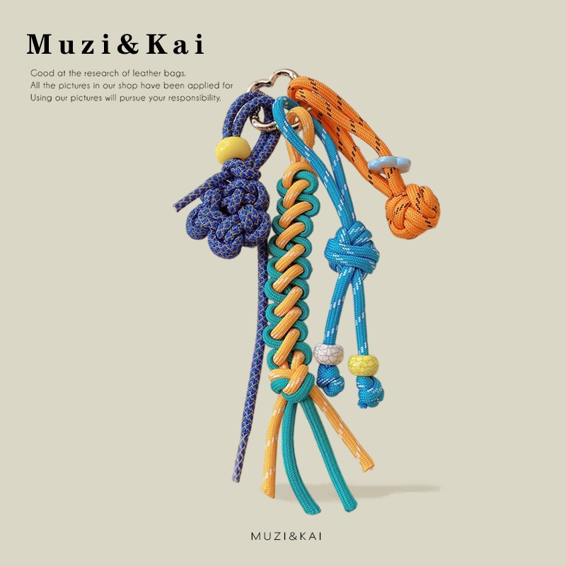 Mặt dây chuyền Muzikai đầy màu sắc đính cườm dây buộc tay có đeo mặt dây chuyền | BigBuy360 - bigbuy360.vn