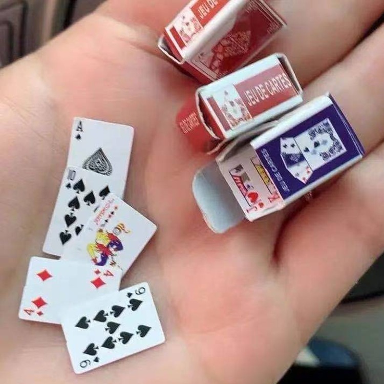 Thẻ chơi Mini-Trẻ nhỏ độc đáo, dễ thương