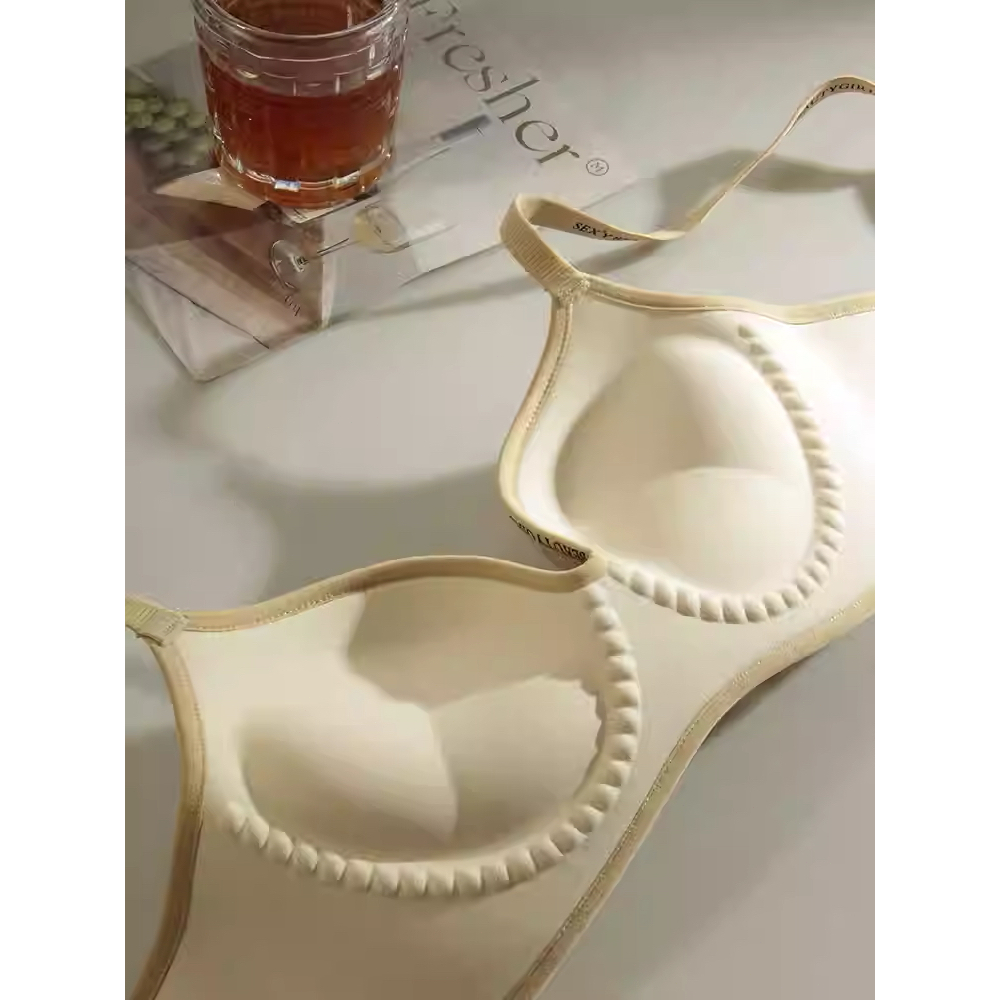 Áo ngực không gọng độn dày 8cm - Họa hình nâng đỡ quyến rũ, kiểu cổ sâu V-line (Hàng mới Thu Đông)