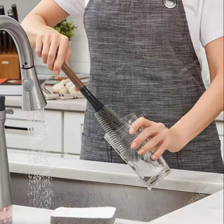 Bàn chải bình sữa 2 trong 1 Không có góc chết Treo cốc thủy tinh Bàn chải làm sạch Tay cầm dài Đa chức năng