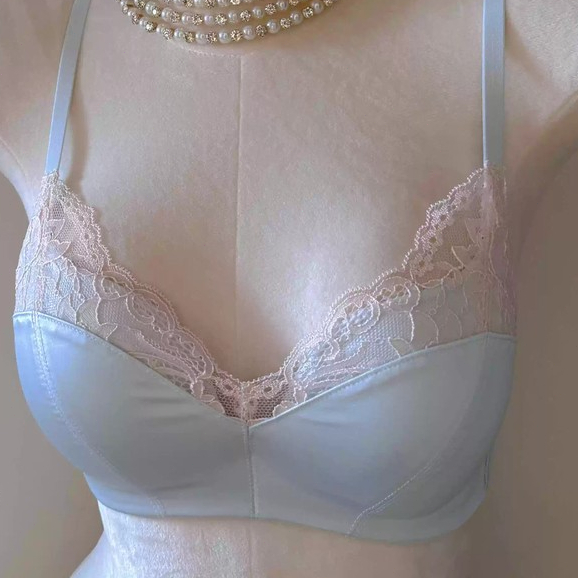 Áo ngực không dây ren Satin dành cho nữ tập hợp Bộ đồ lót mỏng