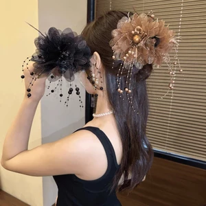 Kẹp Tua Rua Hạt Lông Vũ Cao Cấp - Phụ Kiện Tóc Cho Nữ Đi Làm