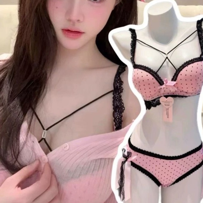 Bộ đồ lót ren chấm bi màu hồng Bộ ngực nhỏ tập hợp