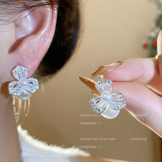 Bộ khuyên tai zircon và ngọc trai nhân tạo phong cách Pháp, thiết kế hoa văn tinh tế, sang trọng