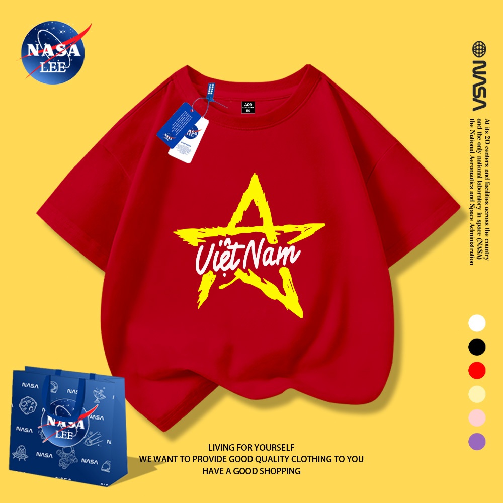 Áo thun unisex trẻ em rộng rãi, cotton 100%. In ngôi sao năm cánh và chữ "VIỆT NAM" phong cách.