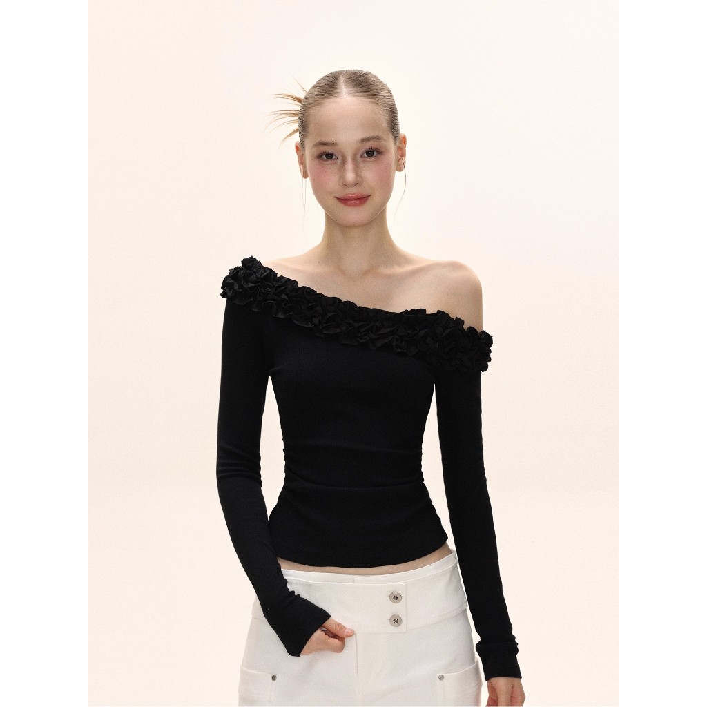 【Hàng giao ngay】Áo ren thu đông phong cách Hàn Quốc, màu đen vai dài, thiết kế slim-fit gợi cảm