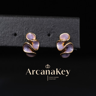 Bông tai tráng men 3D với thiết kế xoắn hình học nghệ thuật [ArcanaKey]