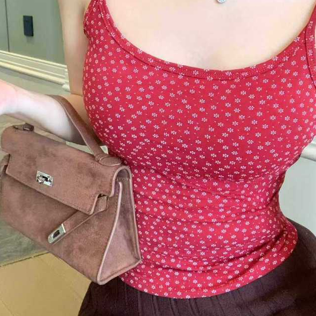 Hot Girl in hình áo yếm màu đỏ dành cho nữ có đệm ngực Áo lưng đẹp