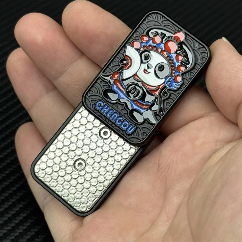 1 Máy Tính Xoay Sáng Tạo Kịch Gấu Trúc EDC Đầu Ngón Tay Con Quay Hồi Chuyển Hợp Kim Lực Đẩy Trượt ADHD Đồ Chơi Giảm Căng Thẳng Văn Phòng Sáng Tạo Đồ Chơi Trượt Giảm Căng Thẳng