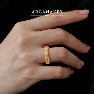 [COD] 16 chiếc nhẫn chữ V hình chữ V lấp lánh đính đá quý mạ dày, thiết kế thanh lịch và độc đáo, hoàn hảo cho ngày tháng và cuộc họp [ArcanaKey]