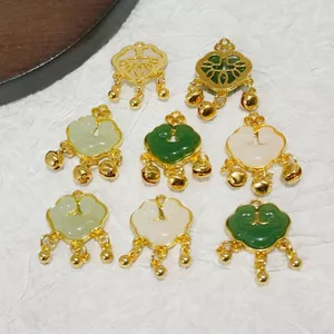 Hợp Kim Phương Pháp Cổ Tích Mây Tốt Lành Kẻ Sọc Ngọc An Toàn Và Tốt Lành Khóa Chuông Vòng Tay Vòng Cổ Phụ Kiện DIY Handmade Vật Liệu Trang Sức